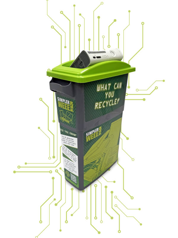 The Hooch – 70ltr Lidded WEEE Container - Image 3